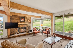 Enclave 102, Snowmass Ski-In/Ski-Out Condo w/Shared Pool/Hot Tub